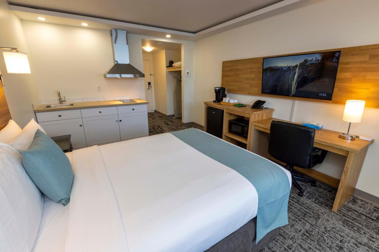 Hotel Highliner Plaza Prince Rupert Exterior foto
