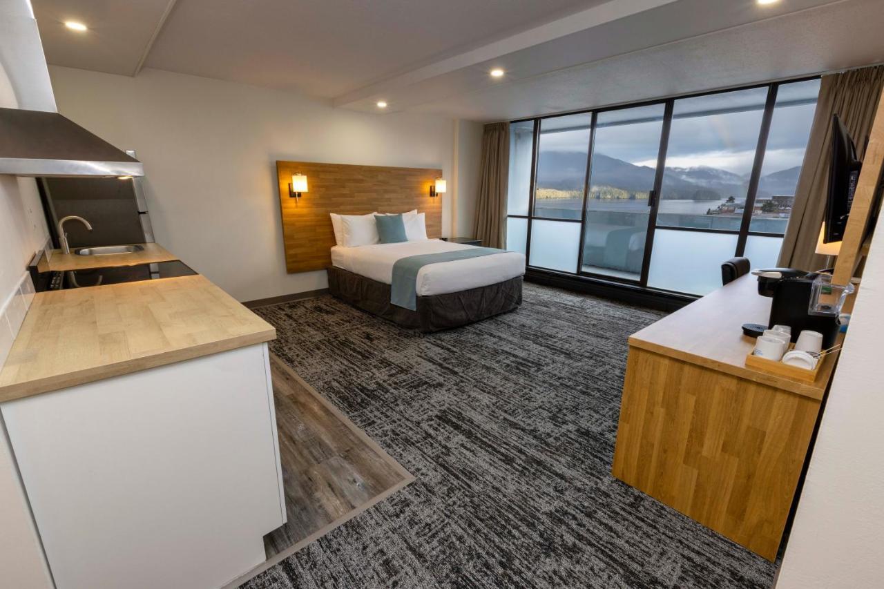 Hotel Highliner Plaza Prince Rupert Exterior foto