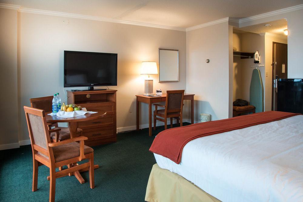 Hotel Highliner Plaza Prince Rupert Exterior foto